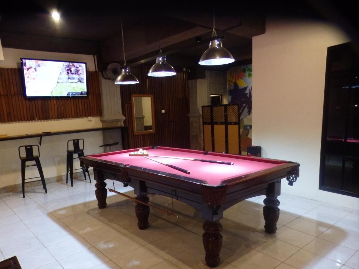 Tab Hotel Legian Bali Семиньяк Экстерьер фото